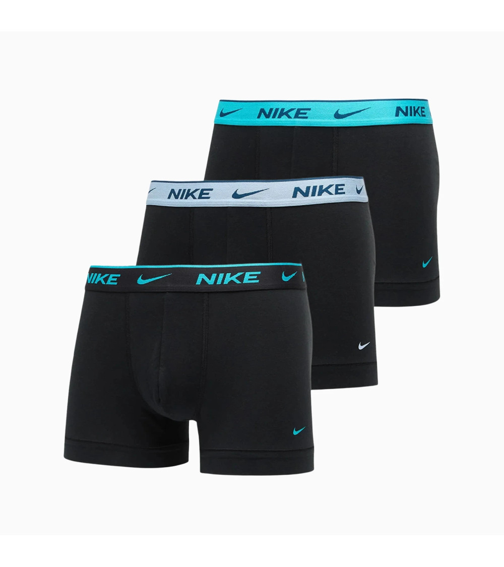 Nike 3-Pack Boxer Briefs: Comfort & Style